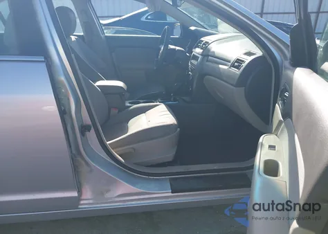 2012 Ford Fusion Se z USA, uszkodzony, nr VIN 3FAHP0HA6CR345071